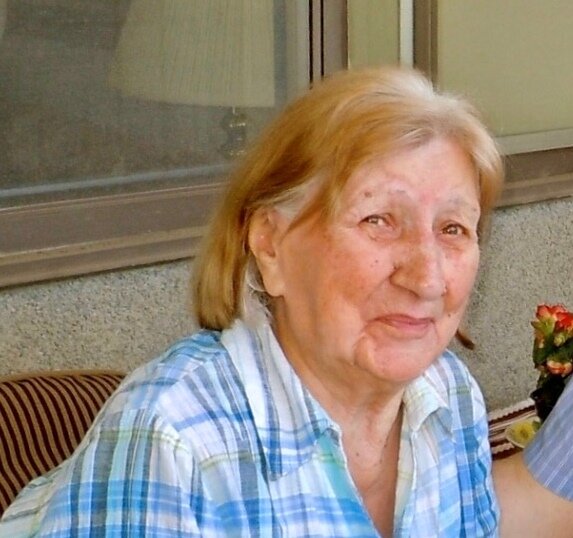 Theresa Torzsok